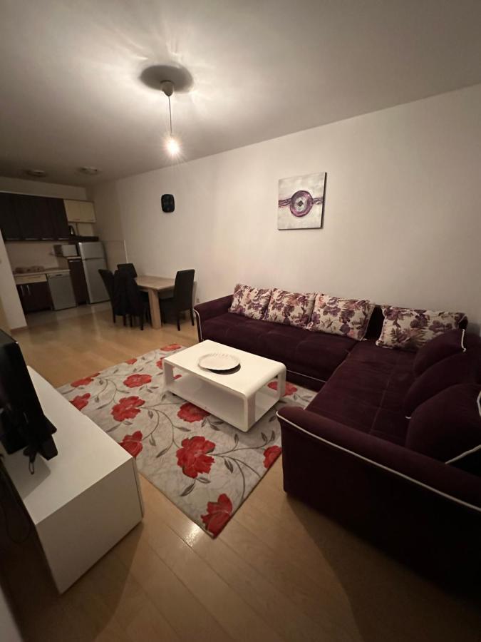 Thousand Roses Appartement