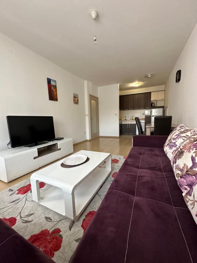 Thousand Roses Appartement