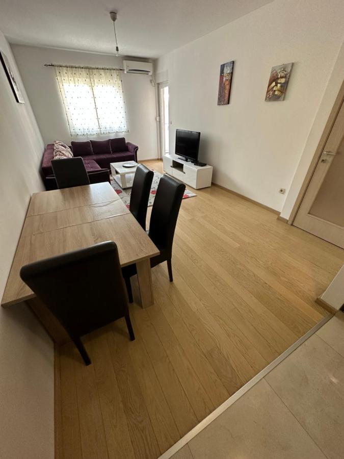Thousand Roses Appartement